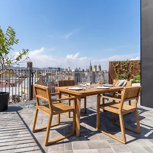 https://the-streets-apartments-rambla.topbarcelonahotels.com